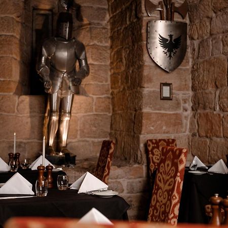 Dalhousie Castle Hotel Бонниригг Экстерьер фото