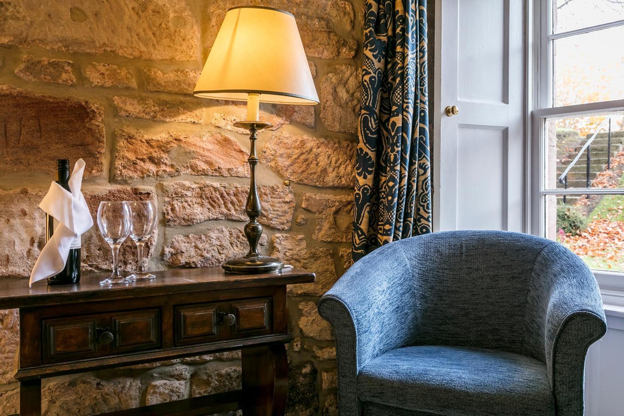 Dalhousie Castle Hotel Бонниригг Номер фото